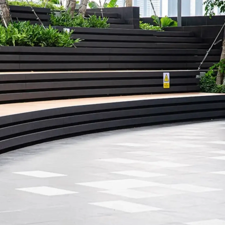 Signature Global De Luxe DXP Amphitheatre